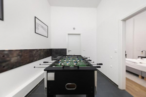 2BR Modern Apt Maybachufer Tischkicker